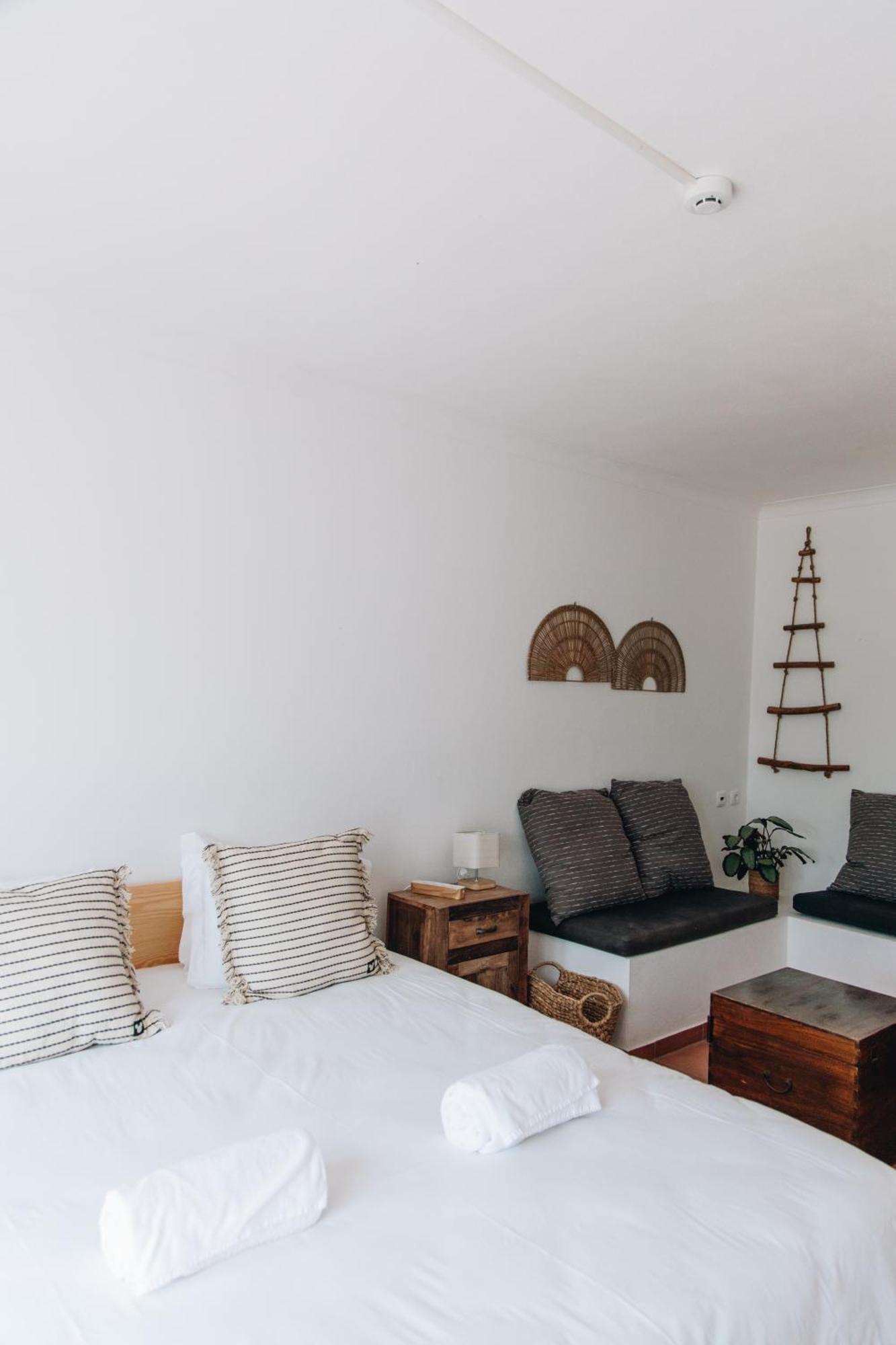 Bed and Breakfast Casa Nook Arrifana Aljezur Exterior foto